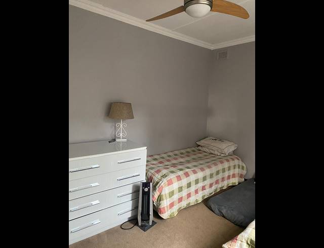 4 BEDROOM APARTMENT RENTED IN CLARENDON